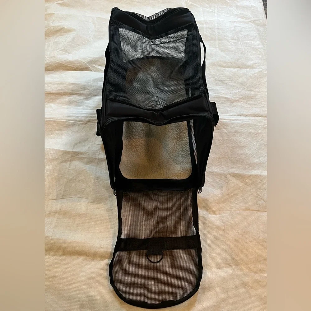 BENCMATE pet travel carrier Designed for transporting small pets as dogs/cats